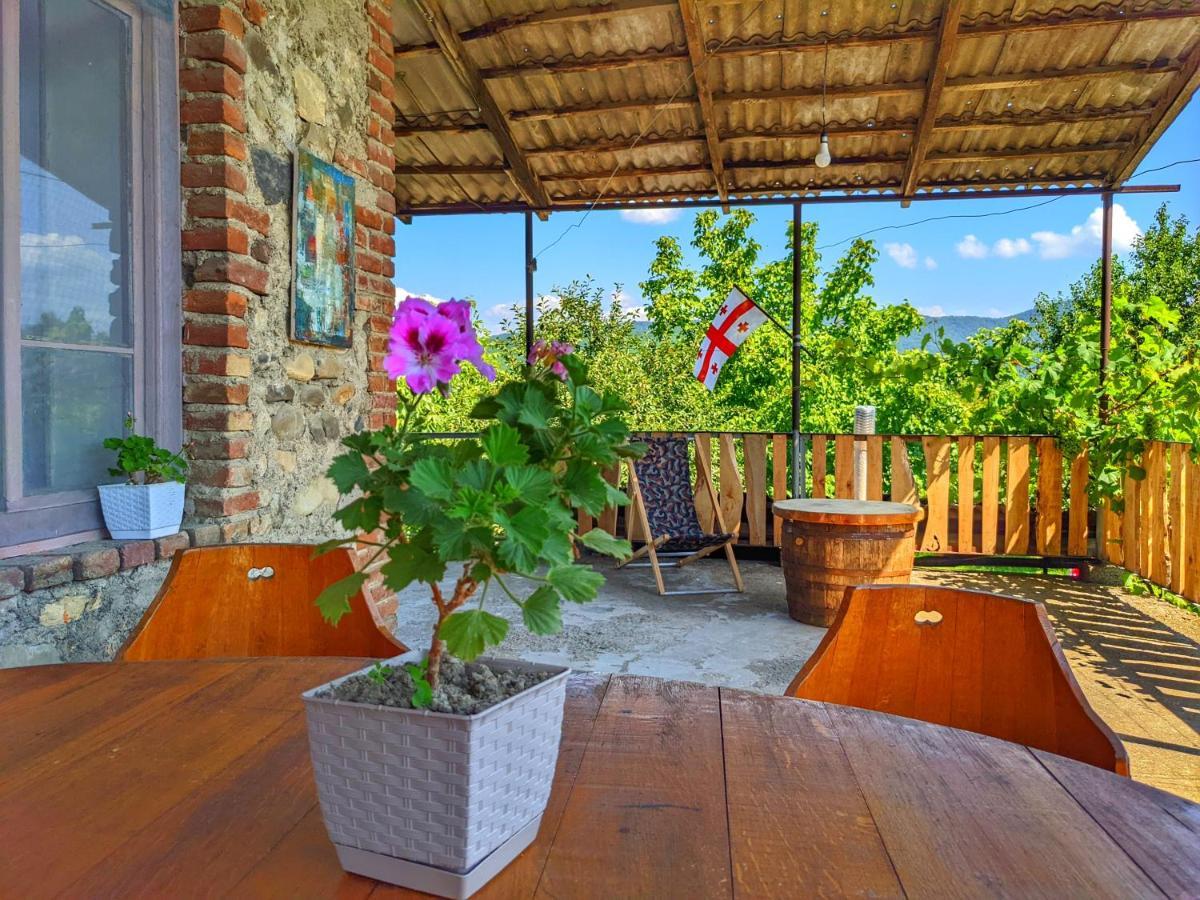 Veli Guest House • Საოჯახო Სასტუმრო Ველი Zemo Alvani Exterior photo